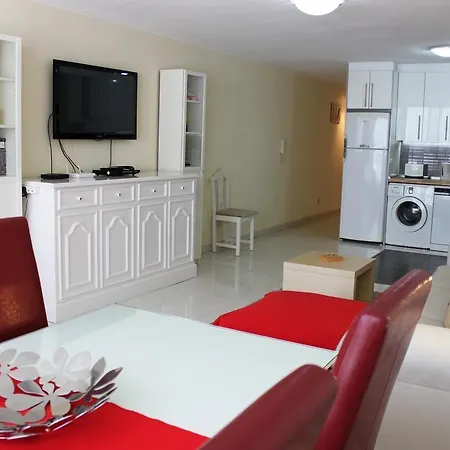 Prime Homes Martianez Beach 1bd شقة